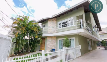 Casa com 4 dormitórios - 360 m² - Novo Mundo - Experimente o Atendimento Boutique!