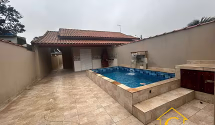 Casa à venda no bairro Campos Elisios - Itanhaém/SP