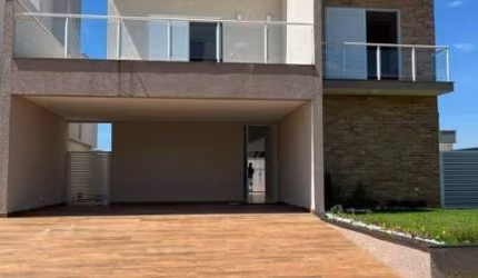 Casa à venda no bairro Bomgavillee IV - Peruíbe/SP