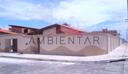 Casa Para Vender e ou Alugar com 3 quartos 1 suíte no bairro Coroa do Meio em Aracaju