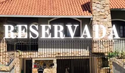 Excelente casa com área de lazer
