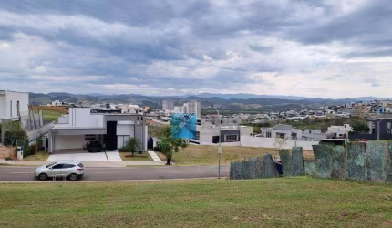 Terreno à venda, sensacional, com 1.492m2 no  Alphaville I