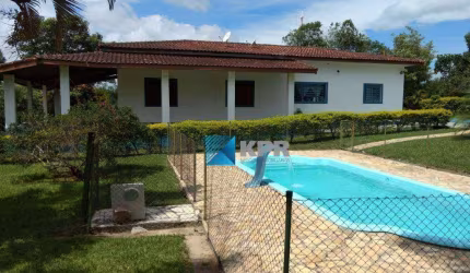 Chácara à venda, com 3 dormitórios, 22.000 m² no Bairro do Turvo, São José dos Campos/SP.