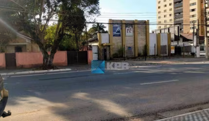 Terreno comercial  à venda