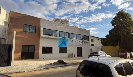 Ponto Comercial para locação, ótima localização, 300 m², dois andares em vão livre! Excelente espaço para seu negócio!!