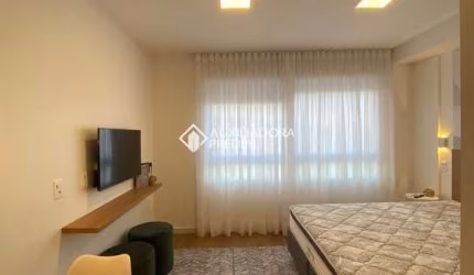 Apartamento com 1 quarto para alugar na Avenida dos Cubanos, 114, Partenon, Porto Alegre, 27 m2 por R$ 2.600