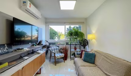 Apartamento com 2 quartos para alugar na Travessa Jaguarão, 60, São João, Porto Alegre, 64 m2 por R$ 3.500