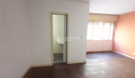 Apartamento com 1 quarto para alugar na Rua Ministro Oliveira Lima, 303, São Sebastião, Porto Alegre, 38 m2 por R$ 750