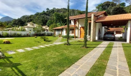 Casa para Venda em Teresópolis, Albuquerque, 5 dormitórios, 4 suítes, 5 banheiros, 4 vagas