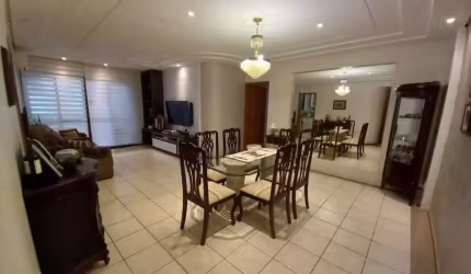 Apartamento com 4 quartos à venda na Rua Altamiro Guimarães, 360, Centro, Florianópolis, 170 m2 por R$ 1.800.000