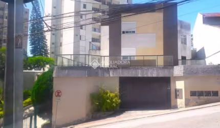 Casa com 2 quartos à venda na Rua Cruz e Souza, 127, Centro, Florianópolis, 401 m2 por R$ 3.950.000