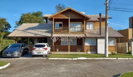 Casa em condomínio fechado com 3 quartos à venda na Estrada Cristóvão Machado de Campos, 2270, Vargem Grande, Florianópolis, 209 m2 por R$ 1.390.000
