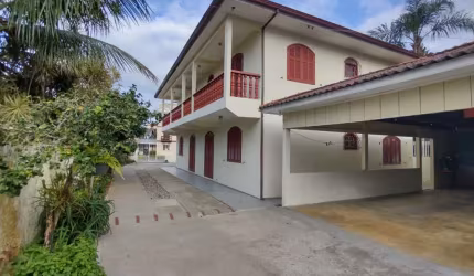 Casa com 7 quartos à venda na Rua Professor Manoel Feijó, 220, Canasvieiras, Florianópolis, 240 m2 por R$ 2.128.000