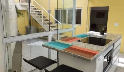 Casa com 4 quartos à venda na Rua Cruz e Souza, 50, Centro, Florianópolis, 144 m2 por R$ 1.410.000
