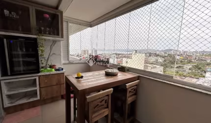Apartamento com 3 quartos à venda na Rua Eugênio Portela, 654, Barreiros, São José, 97 m2 por R$ 920.000