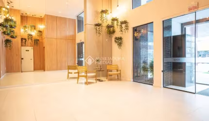 Apartamento com 2 quartos à venda na Rua Coronel Pedro Demoro, 1901, Balneário, Florianópolis, 71 m2 por R$ 861.617