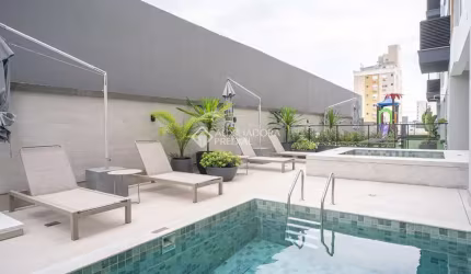 Apartamento com 2 quartos à venda na Rua Coronel Pedro Demoro, 1901, Balneário, Florianópolis, 73 m2 por R$ 928.441