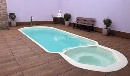 Casa com 2 quartos à venda na Rua Julieta da Silva Melo, 358, Forquilhas, São José, 69 m2 por R$ 680.500
