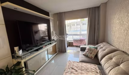Apartamento com 3 quartos à venda na Rua Salomé Damázio Jacques, 90, Trindade, Florianópolis, 105 m2 por R$ 1.279.000