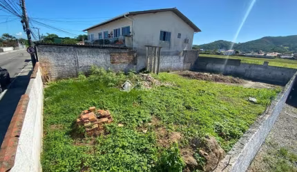 Terreno à venda na Rua Laura Duarte Prazeres, 247, Campeche, Florianópolis, 225 m2 por R$ 500.000