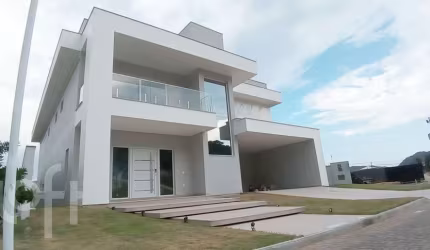 Casa em condomínio fechado com 4 quartos à venda na Rodovia Armando Calil Bulos, 4801, Ingleses, Florianópolis, 378 m2 por R$ 3.990.000