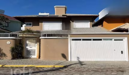 Casa com 4 quartos à venda na Rua Laélia Purpurata, 145, João Paulo, Florianópolis, 310 m2 por R$ 3.300.000