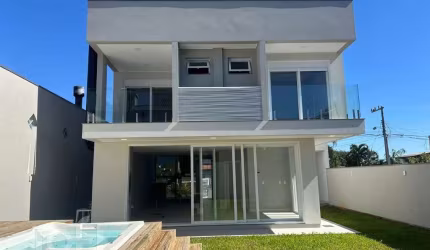 Casa com 3 quartos à venda na Rua Olavo Juvenal Ramos, 503, Campeche, Florianópolis, 220 m2 por R$ 2.200.000