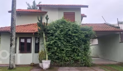 Casa com 3 quartos à venda na Rua Jardim dos Eucaliptos, 639, Campeche, Florianópolis, 153 m2 por R$ 1.690.000