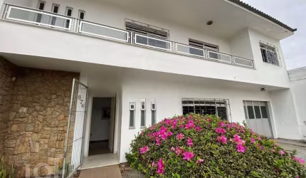 Casa com 3 quartos à venda na Rua Elesbão Pinto da Luz, 570, Jardim Atlântico, Florianópolis, 192 m2 por R$ 940.000