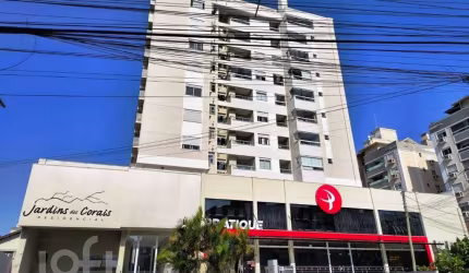 Apartamento com 3 quartos à venda na Rua João Meirelles, 1298, Abraão, Florianópolis, 82 m2 por R$ 890.000