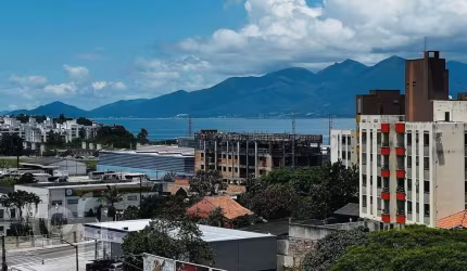 Apartamento com 2 quartos à venda na Rua Vereador Nagib Jabor, 140, Capoeiras, Florianópolis, 117 m2 por R$ 620.000