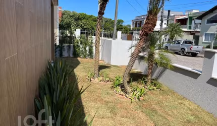 Casa em condomínio fechado com 3 quartos à venda na Rua Grumixama, 183, Moenda, Florianópolis, 123 m2 por R$ 1.150.000