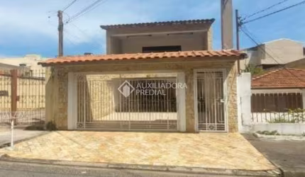 Casa com 3 quartos à venda na Rua Cruz Alta, 34, Vila Helena, Santo André, 400 m2 por R$ 1.300.000