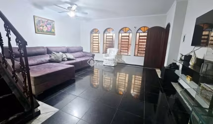 Casa em condomínio fechado com 5 quartos à venda na Parati, 148, Vila Pinheirinho, Santo André, 210 m2 por R$ 1.150.000
