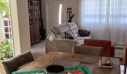 Casa em condomínio fechado com 3 quartos à venda na Rua Vicente Galafassi, 155, Nova Petrópolis, São Bernardo do Campo, 209 m2 por R$ 1.099.000