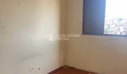 Apartamento com 3 quartos à venda na Rua Osvaldo Orico, 10, Jardim Santo André, Santo André, 700 m2 por R$ 299.000