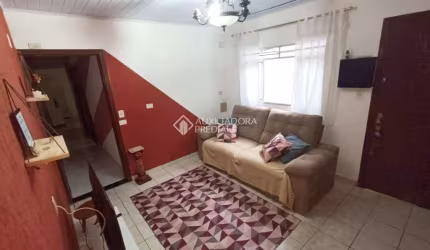 Casa em condomínio fechado com 3 quartos à venda na dos Abacateiros, 391, Taboão, Diadema, 151 m2 por R$ 405.000