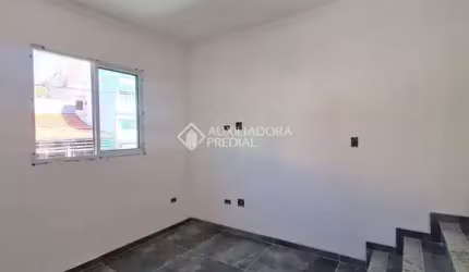 Casa em condomínio fechado com 2 quartos à venda na Rua Amambaí, 112, Vila Cecília Maria, Santo André, 90 m2 por R$ 583.000