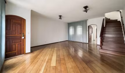 Casa com 4 quartos à venda na Rua Pedro Jacobucci, 176, Vila Euclides, São Bernardo do Campo, 227 m2 por R$ 899.000