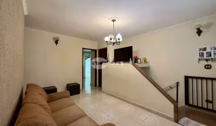 Casa em condomínio fechado com 3 quartos à venda na Rua Benedito Massaroppi, 208, Dos Casa, São Bernardo do Campo, 487 m2 por R$ 800.000