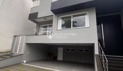 Casa em condomínio fechado com 5 quartos à venda na Avenida Omar Daibert, 1, Swiss Park, São Bernardo do Campo, 490 m2 por R$ 5.500.000