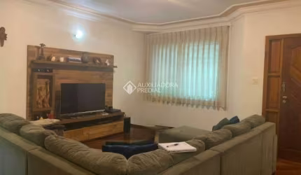 Casa com 3 quartos à venda na Rua Antônio Sylvio Cunha Bueno, 118, Nova Petrópolis, São Bernardo do Campo, 200 m2 por R$ 850.000