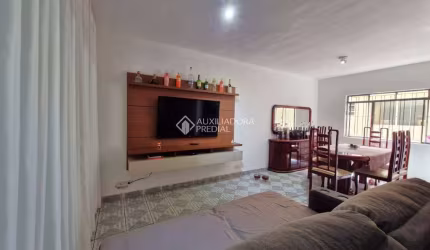 Casa com 3 quartos à venda na Rua Wladimir Herzog, 69, Baeta Neves, São Bernardo do Campo, 204 m2 por R$ 565.000