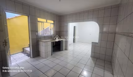 Casa com 3 quartos à venda na Álvares de Azevedo, 85, Jardim Miranda D'Aviz, Mauá, 185 m2 por R$ 410.000