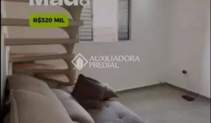 Casa com 2 quartos à venda na Pedro Brancalion, 163, Jardim Itapeva, Mauá, 250 m2 por R$ 320.000