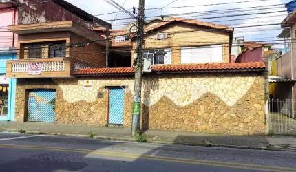 Casa com 4 quartos à venda na Rua Gérson Giotto, 19, Jardim São Judas, Mauá, 174 m2 por R$ 550.000