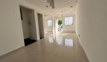 Casa em condomínio fechado com 4 quartos à venda na Avenida Giovanni Battistin, 105, Taboão, São Bernardo do Campo, 105 m2 por R$ 965.000