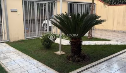 Casa com 2 quartos à venda na B 9, 09, Estância Itanhangá, Caldas Novas, 130 m2 por R$ 350.000