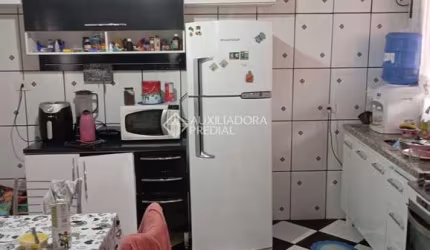 Casa com 2 quartos à venda na Avenida Barão de Mauá, 6294, Jardim Itapeva, Mauá, 329 m2 por R$ 390.000