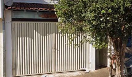 Casa com 2 quartos à venda na Lucy Serillo, 2009, Cidade Aracy, São Carlos, 98 m2 por R$ 150.000